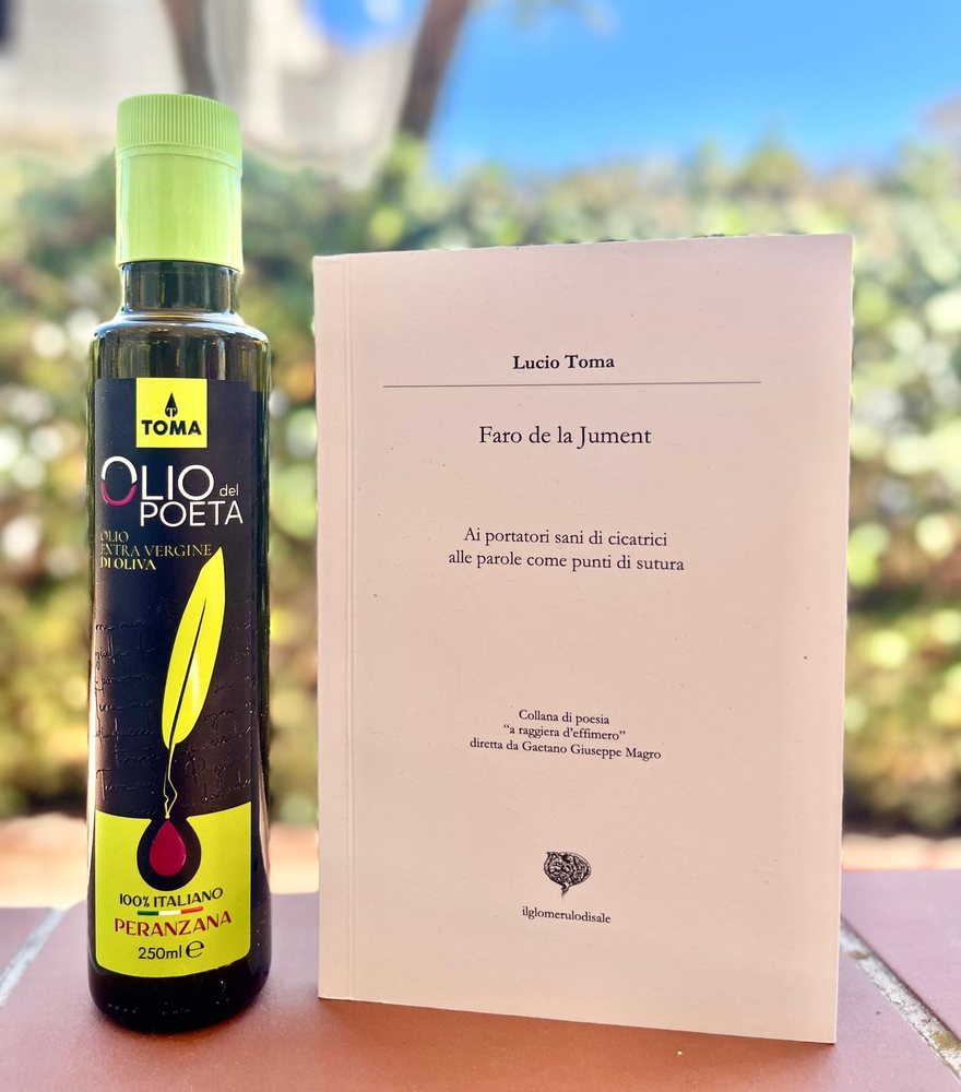 Kit Scopri il Poeta &mdash; bottiglia 250 ml e raccolta di poesie di Lucio Toma